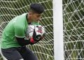 Ketua Diklat Sepak Bola Garut Apresiasi Fitrul Dwi Rustapa Jadi Kiper Persib Bandung