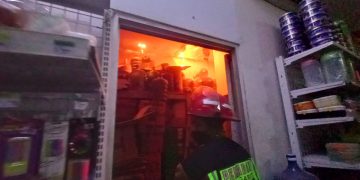 Gudang Penyimpanan Barang Milik Toko Yomart di Limbangan Ludes Terbakar Garoetpos.com.jpg