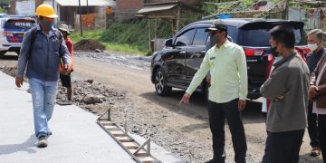 Pemkab Garut Manjakan Pemudik Kebut Perbaiki Jalan Gunakan Lapen Garoetpos.com.jpg