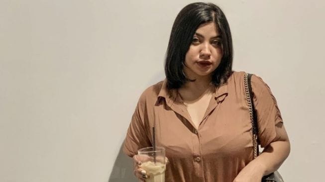Akui Menyesal Datang ke Podcast Deddy Corbuzier, Dea OnlyFans Sempat Akan Bunuh Diri