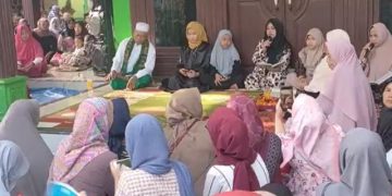 Usai Nikahi Gadis 19 Tahun, Haji Sondani Boyong Sang Istri Pindahan ke Rumahnya