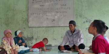 Cerita Pilu Guru Honorer di Garut Berharap Tinggal di Rumah Layak Huni