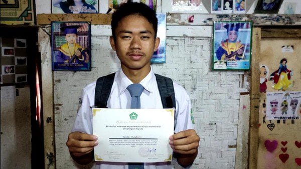 Tak Ada Biaya, Fajar Nugraha Kini Akan Dapat Beasiswa Untuk Kuliah di ITB