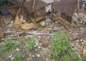 'RM Saung Tiga' di Sawangan Depok Longsor, Polisi : 2 Orang Meninggal Dunia 1 Luka Parah