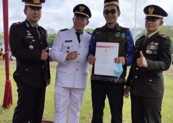 HUT Kemerdekaan ke 77 di Cilawu Diwarnai Pemberian Penghargaan Kepada Pejuang Kemanusiaan
