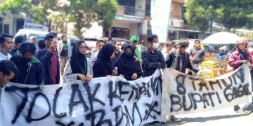 Bupati Garut Tolak Kenaikan BBM Sekedar Menyenangkan Demonstran Saja