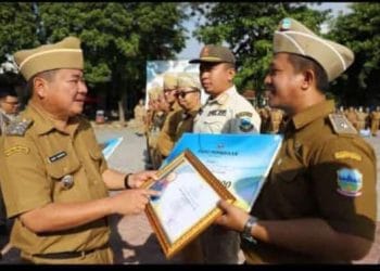 Berkat Si Jempol Lantip, Lurah Kota Wetan Juara Pertama ASN Berprestasi Kategori The Future Leader