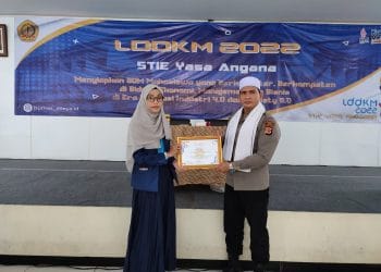 LDDKM STIE Yasa Anggana, Kasat Binmas Polres Garut Minta Mahasiswa Ikut Berkontribusi Cegah Paham Radikalisme