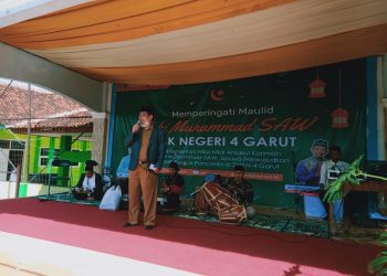 Gelar Maulid Nabi Muhammad SAW, SMKN 4 Garut Hadirkan Penceramah dari Kota Bandung