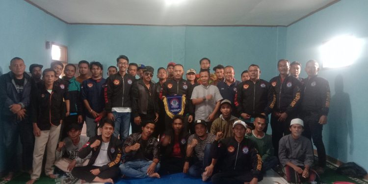 DPD PASKIBAR Laskar Kiansantang Garut Kukuhkan Pengurus DPC dan PAC se-Kecamatan Karangpawitan