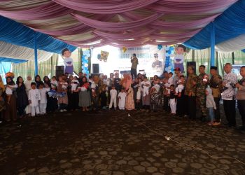 Istri Wakil Bupati Garut Apresiasi Pelaksanaan Khitanan Massal SMPN 2 Samarang