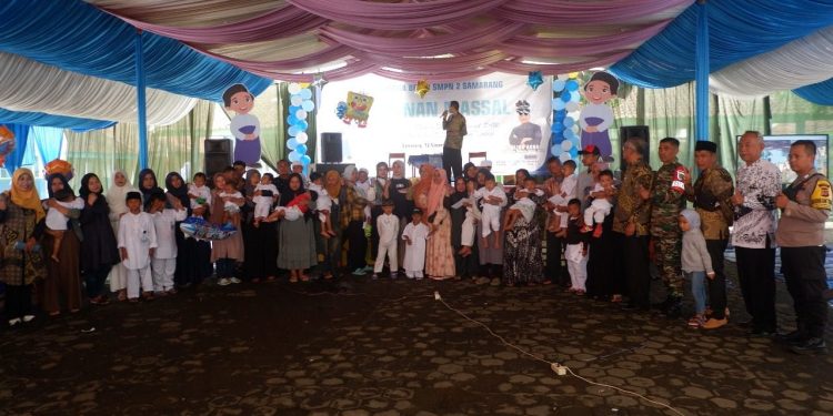 Istri Wakil Bupati Garut Apresiasi Pelaksanaan Khitanan Massal SMPN 2 Samarang