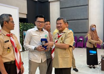 Paling Responsif Terhadap Keluhan Pelanggan, PDAM Tirta Intan Raih Penghargaan