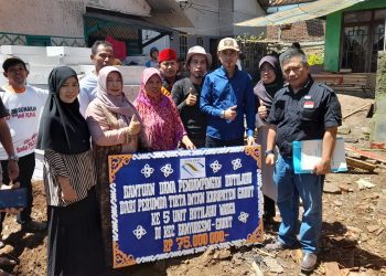 PDAM Garut Salurkan Bantuan Pendampingan Rutilahu untuk Lima Penerima Manfaat 