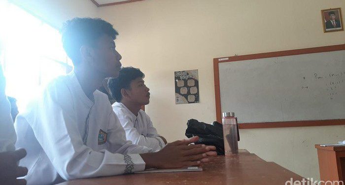 Viral Siswa SMA di Tasikmalaya Parodikan Lagu Aiya Susanti