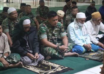 Subuh Berjamaah dilanjutkan Doa Bersama Serentak dilaksanakan Koramil jajaran Kodim 0611/Garut Pasca Gempa di Garut