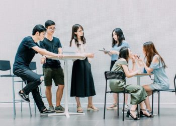 Survey Menyebutkan Mayoritas Kaum Milenial Indonesia Pilih Jadi Pebisnis dan Investor