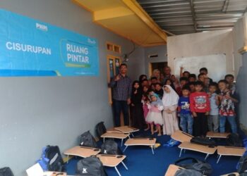 Adakan Ruang Pintar di Garut, PNM Majukan Digitalisasi Sekolah