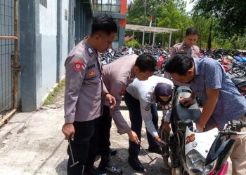 Operasi Knalpot Bising Polsek Cisompet Polres Garut