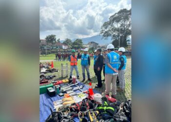 Jelang Nataru, Manajer PLN UP3 Garut Kunjungi dan Pengecekan Bersama ke Lapangan