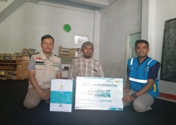 Menjelang Hari Pelanggan Nasional, PLN UP3 Garut Berkolaborasi Dengan YBM PLN Laksanakan Penyalaan Listrik Gratis Melalui Program One Week One Mosque/Madrasah