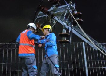 PLN UP3 Garut Gerak Cepat Pulihkan Pasokan Listrik Sekaligus Lakukan Upaya Preventif Hadapi Cuaca Ekstrem Menjelang Nataru