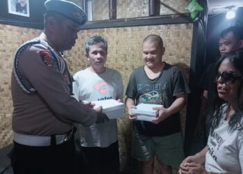 Didatangi Si Propam Polres Garut, Para Tunanetra Mendadak Sumringah