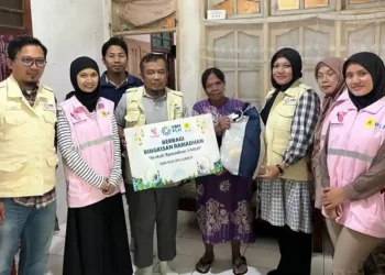 Gelar Ramadhan Berbagi, Srikandi PLN Garut Salurkan Paket Sembako