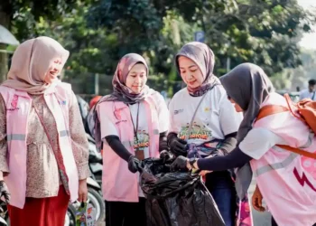 Peringati Hari Lingkungan Hidup, PLN Dorong Kesadaran Kolektif Masyarakat dengan Gelar Aksi Bersih dan Salurkan Drop Box