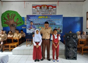 H.Dudung “Gembleng Karakter Siswa” 180 Siswa SMPN 2 Cigedug Ikuti MPLS