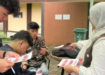 PLN UP3 Garut Meriahkan Hari Pahlawan dengan Promo Power Hero, Sasar Mahasiswa Lewat Edukasi Tambah Daya Hemat di Area Kampus