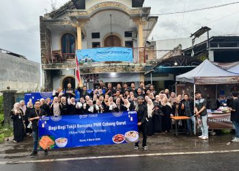 Berbagi Takjil Ramadan, Sekaligus Membuka Jalan Rezeki Nasabah PNM