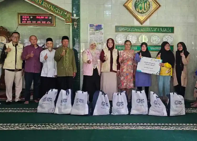 PLN UP3 Garut Hadirkan Kebahagiaan Idul Fitri melalui Program Cahaya Berkah 1447 H