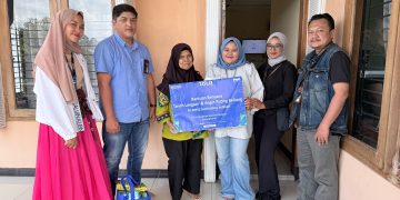 PNM Garut Salurkan Bantuan bagi Nasabah dan Karyawan Terdampak Bencana Tanah Longsor