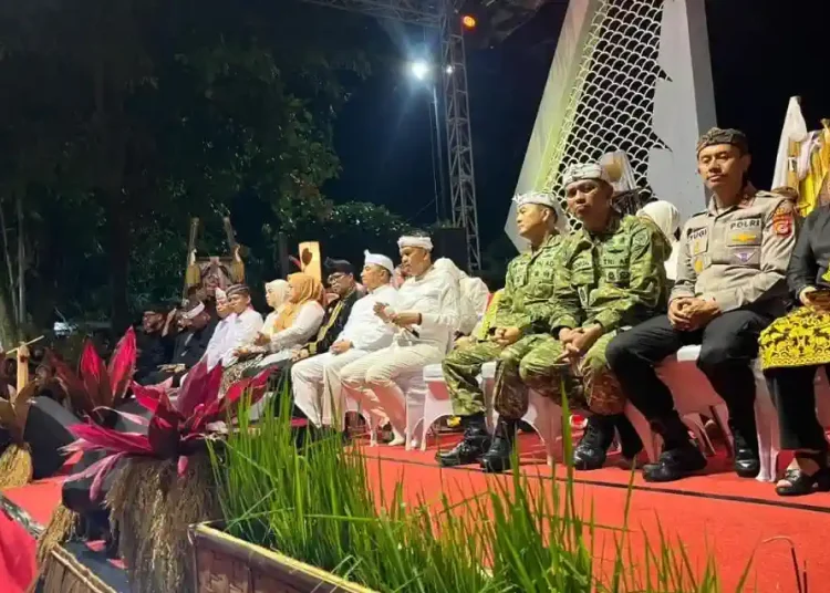 PLN UP3 Garut Sukseskan Kirab Budaya Milangkala Tatar Sunda di Kabupaten Garut dengan Hadirkan Listrik yang Anda