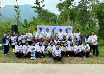 Dari Pakaian, Buku, hingga 29.000 Pohon: PNM Perluas Makna Pemberdayaan di Masyarakat Akar Rumput