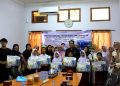 Temani Setiap Langkah Perjuangan Keluarga Prasejahtera, PNM Serahkan Beasiswa Anak Nasabah