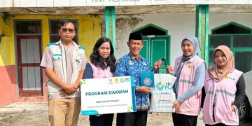 PLN UP3 Garut Perkuat Pembelajaran Agama Lewat Program Berbagi Mushaf Al-Qur’an