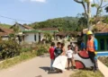 PLN UP3 Garut Imbau Masyarakat Tidak Bermain Layangan Dekat Jaringan Listrik di Musim Kemarau