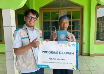 Nyalakan Cahaya, Hidupkan Harapan: PLN UP3 Garut Kembali Berbagi di Cikajang