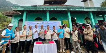 Momen Hari Kesaktian Pancasila, PLN UP3 Garut Dukung YBM PLN UID Jabar Hadirkan Air ke Perbatasan Garut dan Cianjur