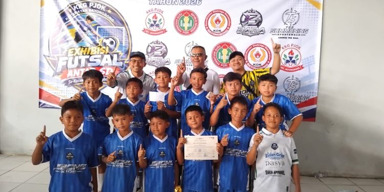 Exshibisi Futsal Antar SD Se Kecamatan Bayongbong. Jibong Bantai Mekarjaya Di Final