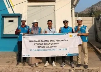 Jelang Hari Listrik Nasional ke-81, PLN UP3 Garut Nyalakan PT Hoga Reksa Garment Perkuat Sektor Industri di Garut