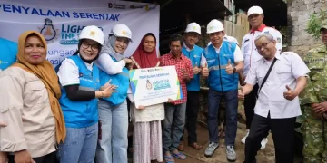 Sambut HLN ke-81, PLN UP3 Garut dan PLN Indonesia Power UBP Kamojang Hadirkan Terang bagi Warga