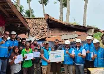 Sambut HLN ke-81, PLN UP3 Garut dan PLN Indonesia Power UBP Kamojang Hadirkan Terang bagi Warga