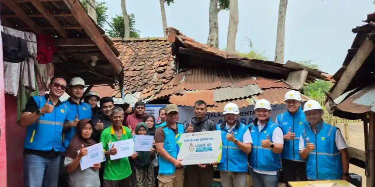 Sambut HLN ke-81, PLN UP3 Garut dan PLN Indonesia Power UBP Kamojang Hadirkan Terang bagi Warga